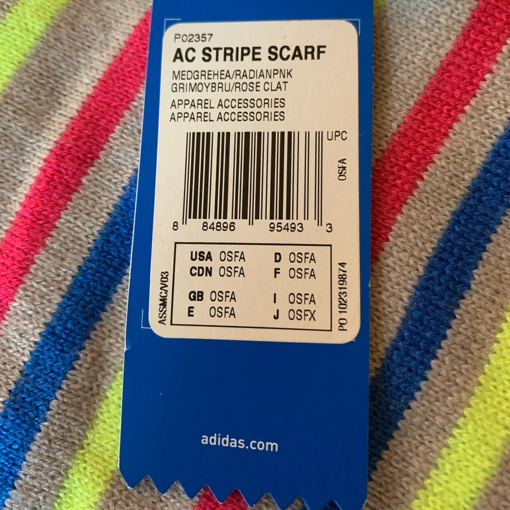 🆕 🎁 Adidas Multi-colour Striped Scarf - Picture 4 of 5